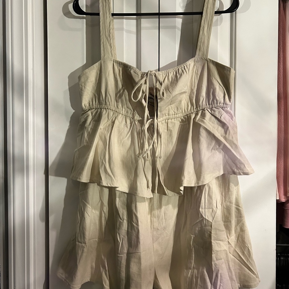 Princess Polly Cream Ruffled Romper